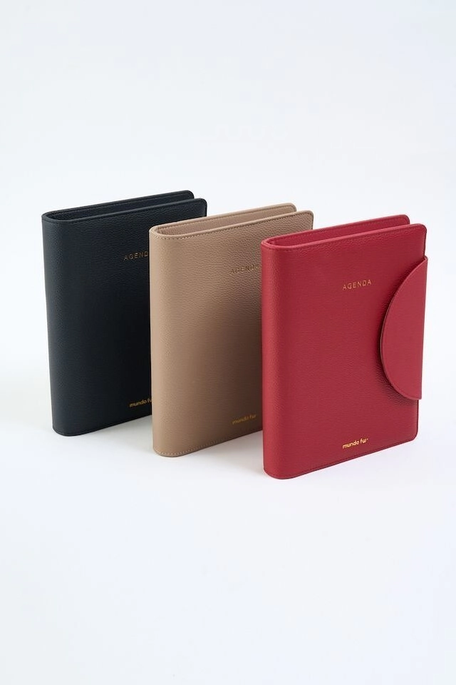AGENDA FW 2026 SEMANAL 15x21 CON BROCHE TIMELESS CLASICA